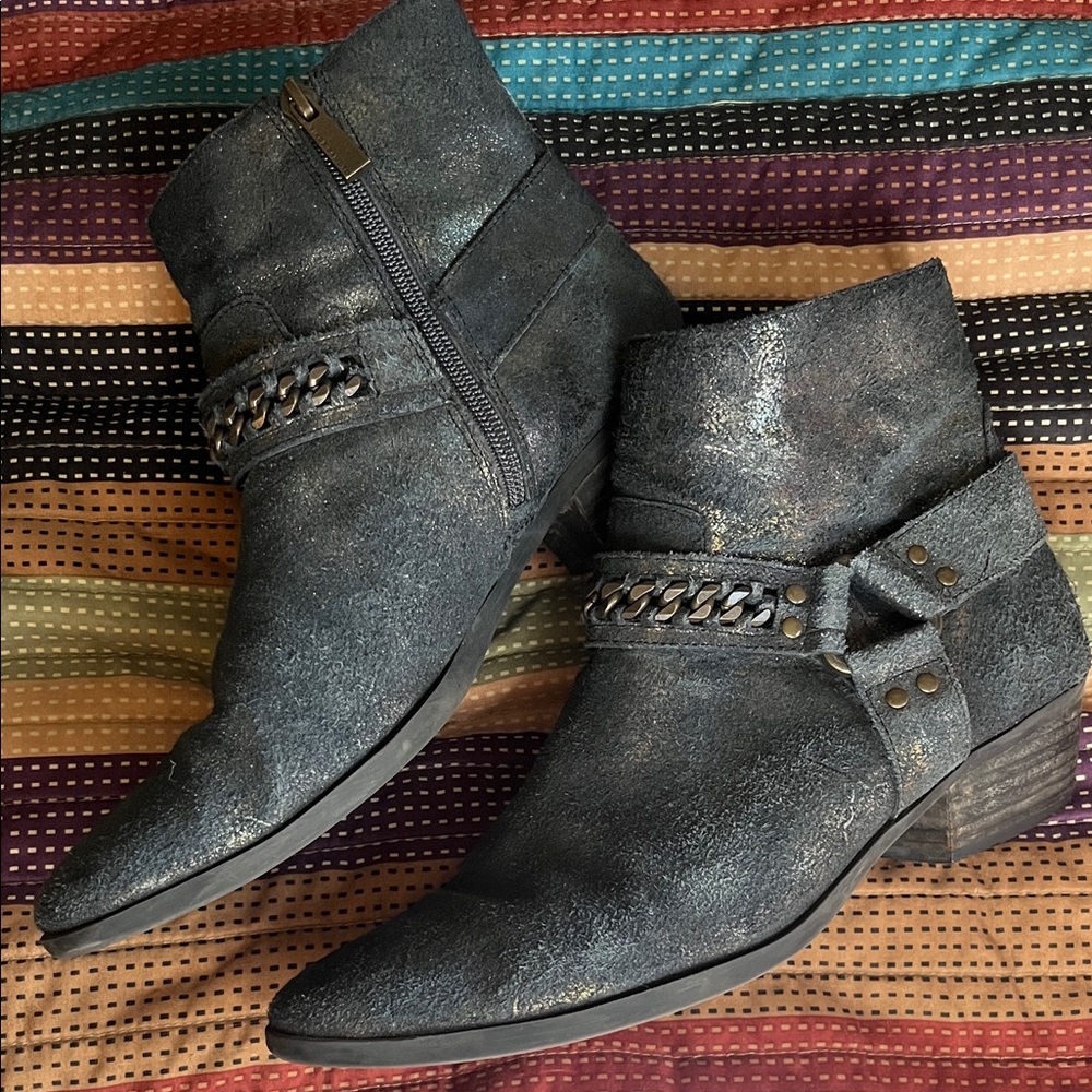 Vince Camuto Distressed Navy and gold flecked Ankle Boots